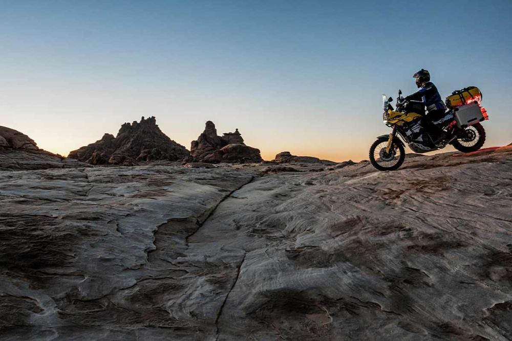Touratech_Motorrad_Schaefer_Saudi_Arabien_Al_Naslaa_Berge