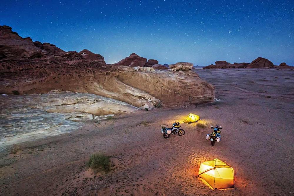 Touratech_Motorrad_Schaefer_Saudi_Arabien_Nacht