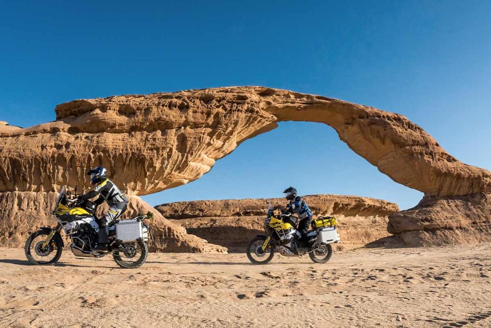 Touratech_Motorrad_Schaefer_Saudi_Arabien_Rainbow_Arch