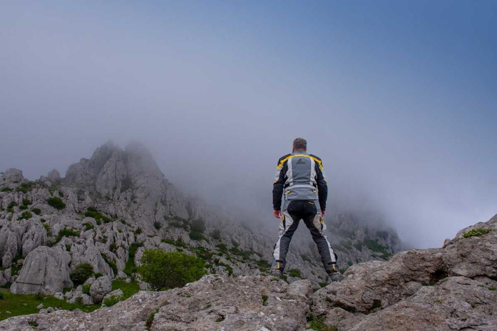 Touratech_Motorrad_Hoyer_Kroatienreise_Obrovac_Berge2