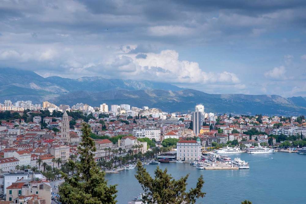 Touratech_Motorrad_Hoyer_Kroatienreise_Split_Hafen