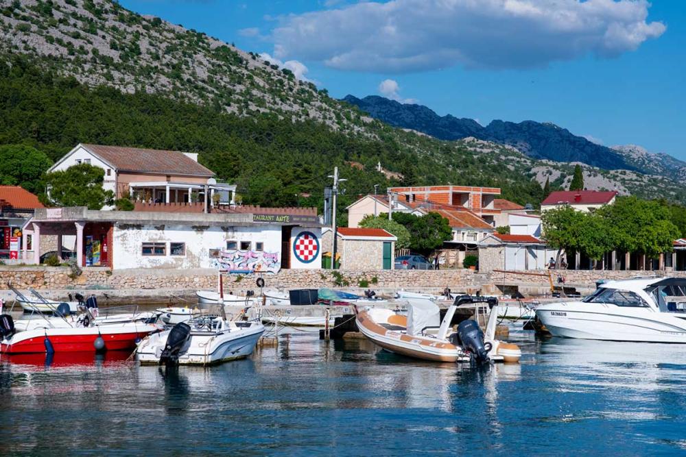 Touratech_Motorrad_Hoyer_Kroatienreise_Starigrad_Hafen