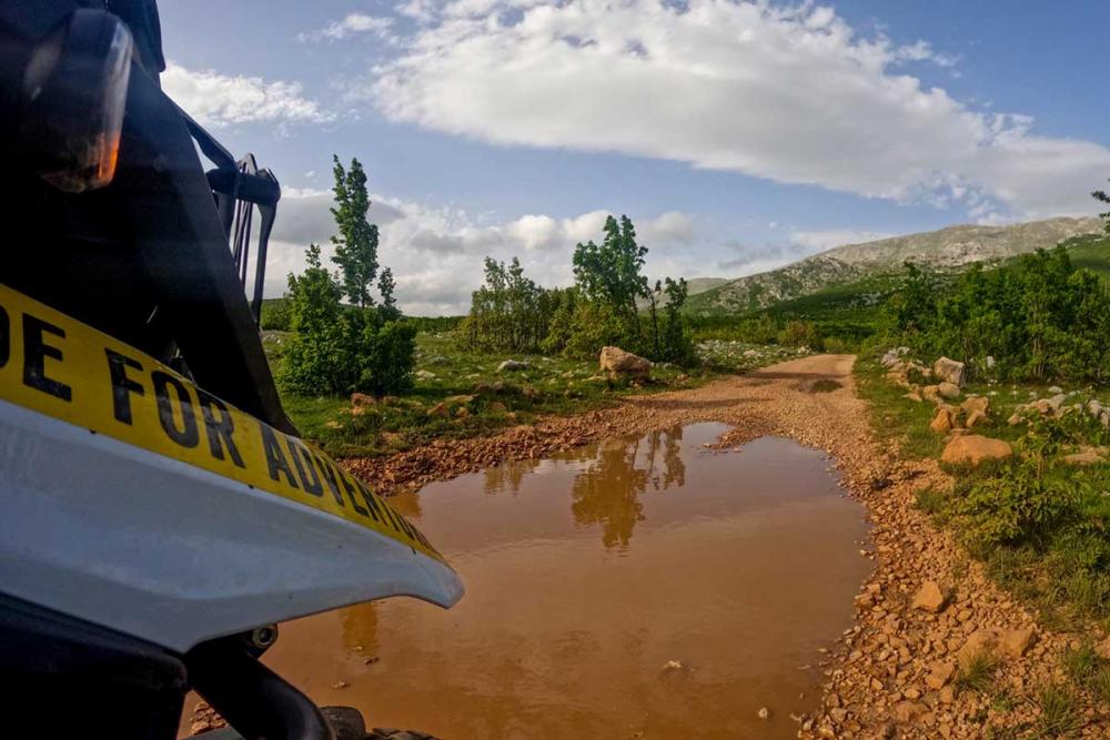 Touratech_Motorrad_Hoyer_Kroatienreise_Trilj_Wasser2