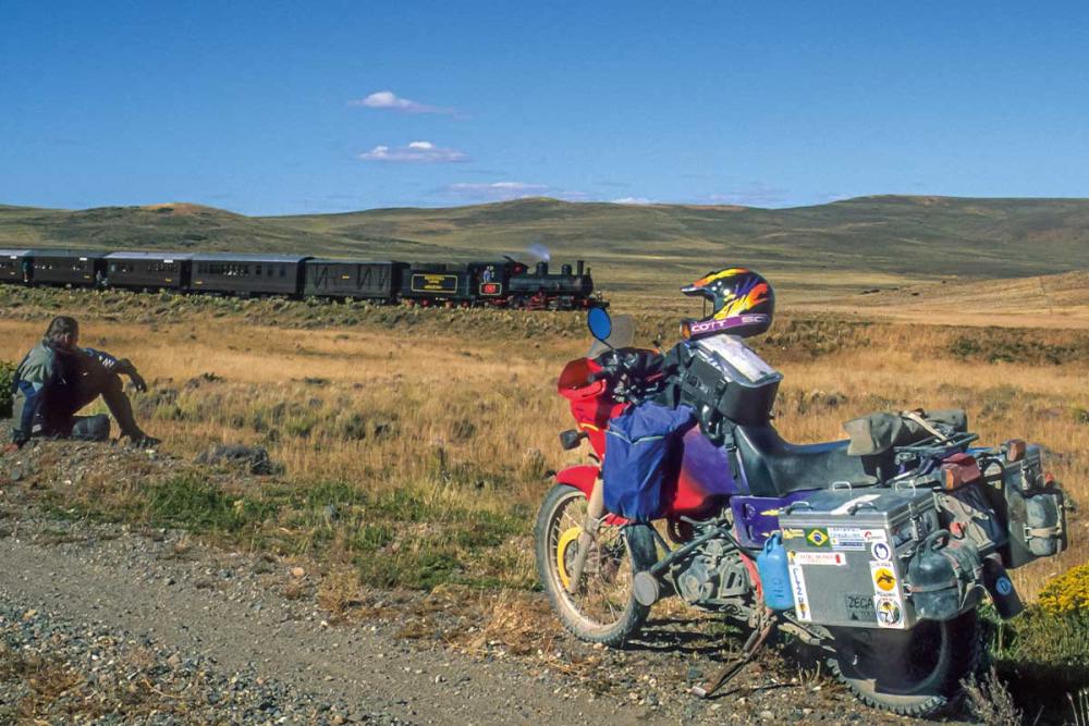 Touratech_Motorrad_Reise_Huelsmann_PatagonienZug