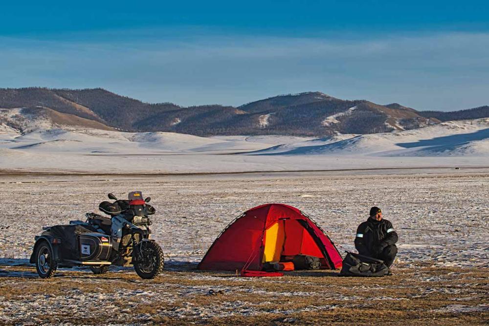 Touratech_Motorrad_Reise_Huelsmann_Zelt2