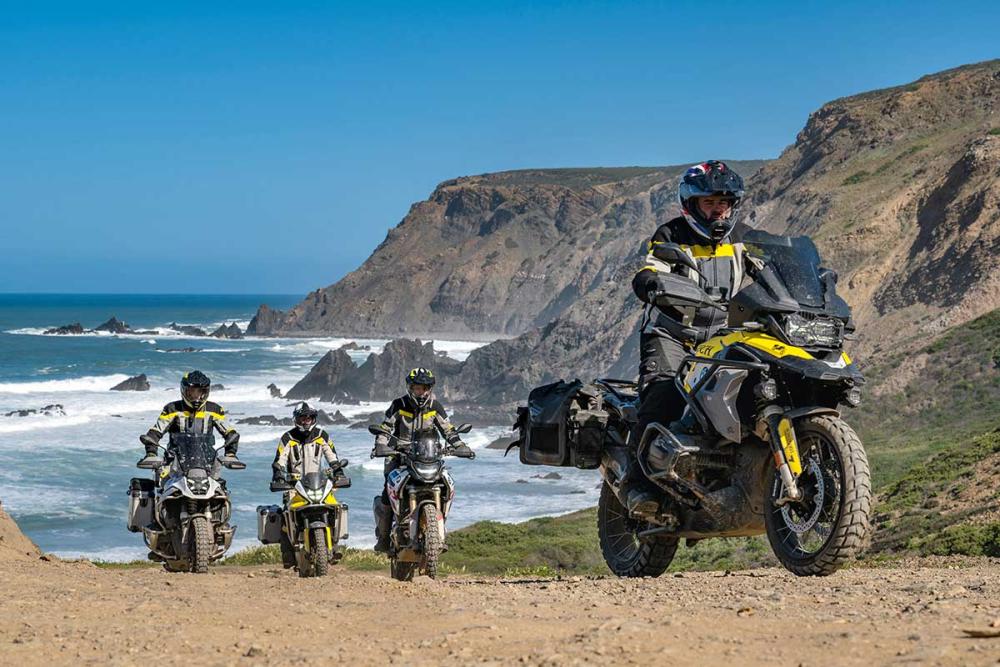 Touratech_Motorrad_Reise_Portugal_Strand_Brandung