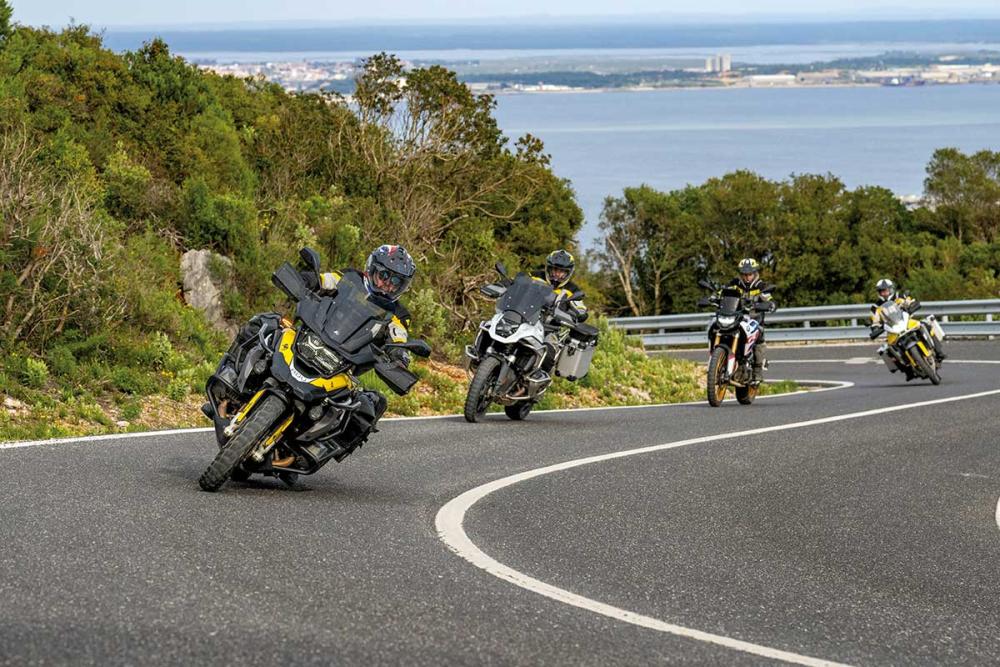 Touratech_Motorrad_Reise_Portugal_Strasse_Kurven