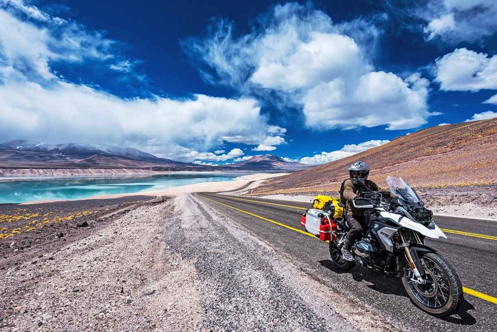 Touratech_Motorrad_Reise_Patagonien_Schroeder_Laguna_Verde2
