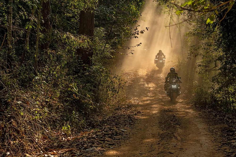 Touratech_Motorrad_Reise_Thailand_unleashed_Dschungelpiste
