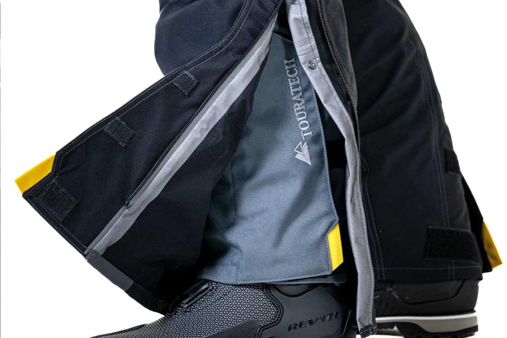 Touratech_Motorrad_Companero_Worldtrack_Beinreissverschluss
