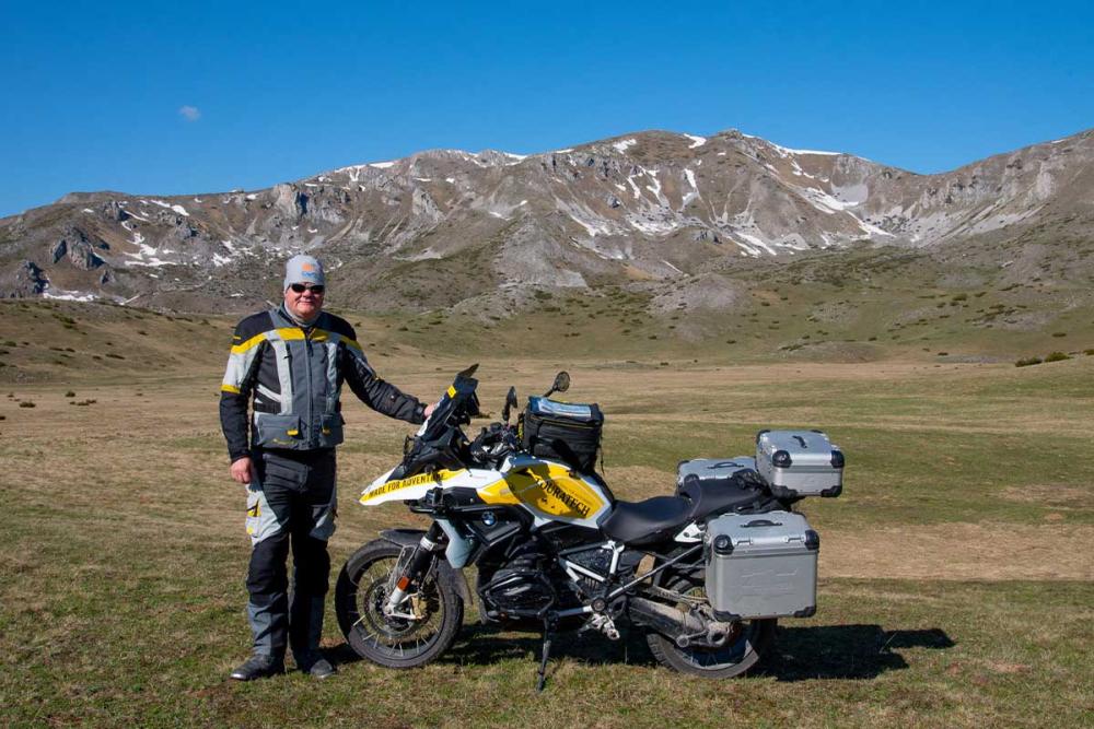 Touratech_Motorrad_Hoyer_Nordmazedonien_Ohrid_Feld