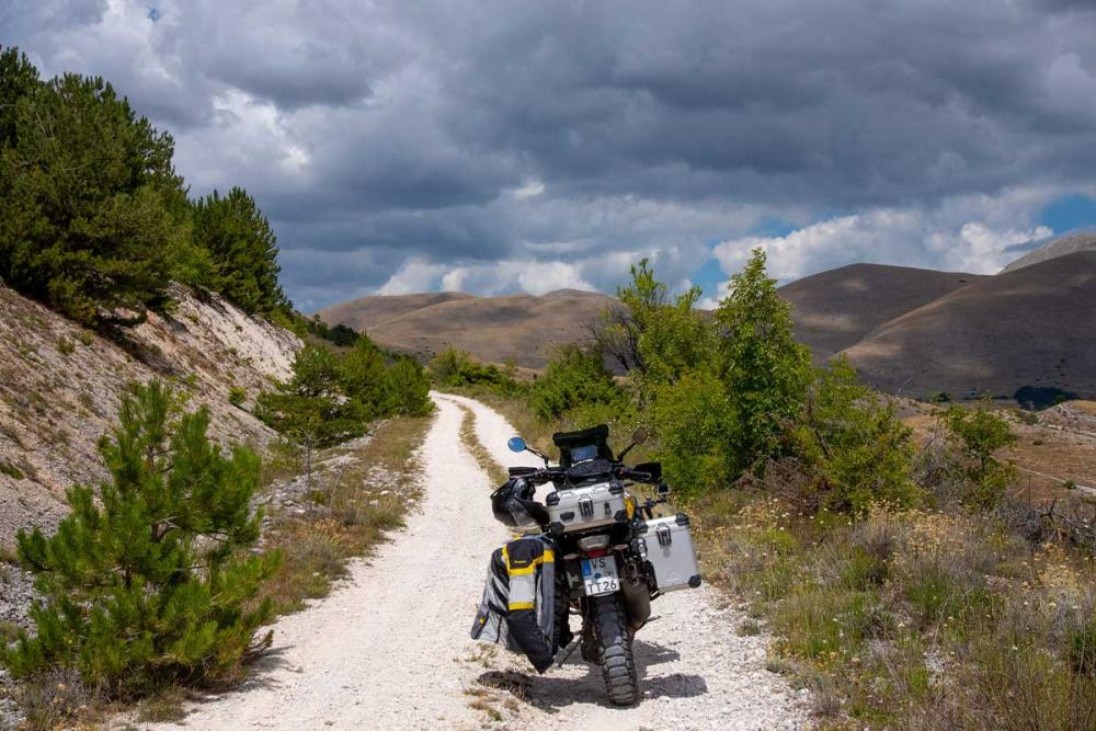 Touratech_Motorrad_Michael_Hoyer_Italien_Penne_offroad