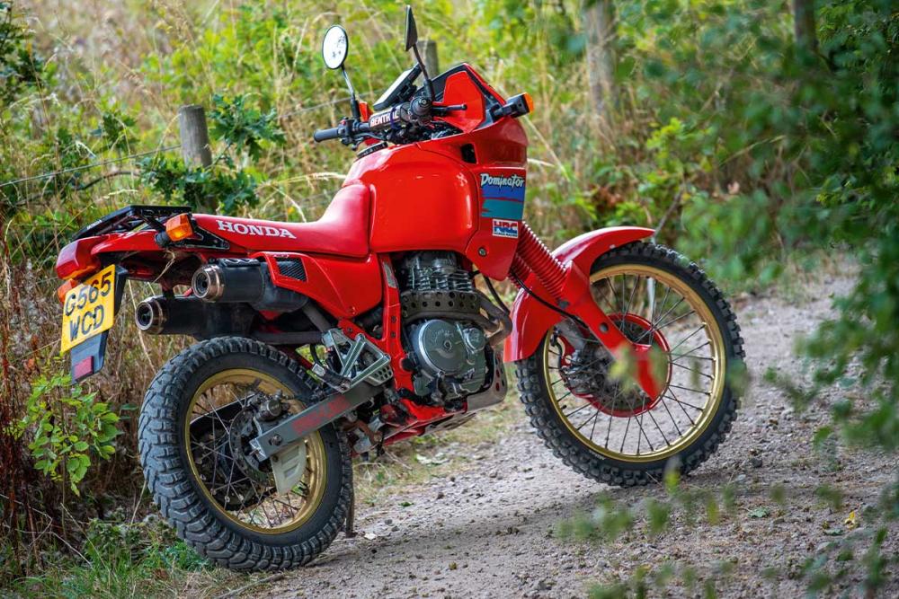 Touratech_Motorrad_Technik_Suspension_Bentman_Dominator2