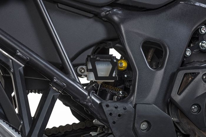 01-402-5033-0 Schutz Bremsflüssigkeitsbehälter, hinten, schwarz für Honda CRF1000L Africa Twin (2018-)/ CRF1000L Adventure Sports