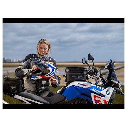 01-500-2500-0P Helm Aventuro PRO Carbon