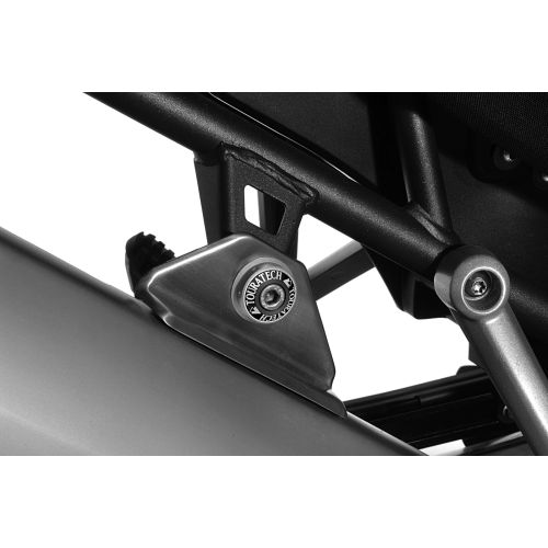 01-420-5252-0 Abdeckkappe Endschalldaempferbefestigung schwarz eloxiert, fuer Triumph Tiger 800/ 800XC/ 800XCx/ Explorer/ 1200