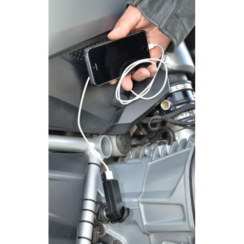 01-030-0165-0 Rechtwinkliger USB-A Ladestecker fuer DIN Steckdose