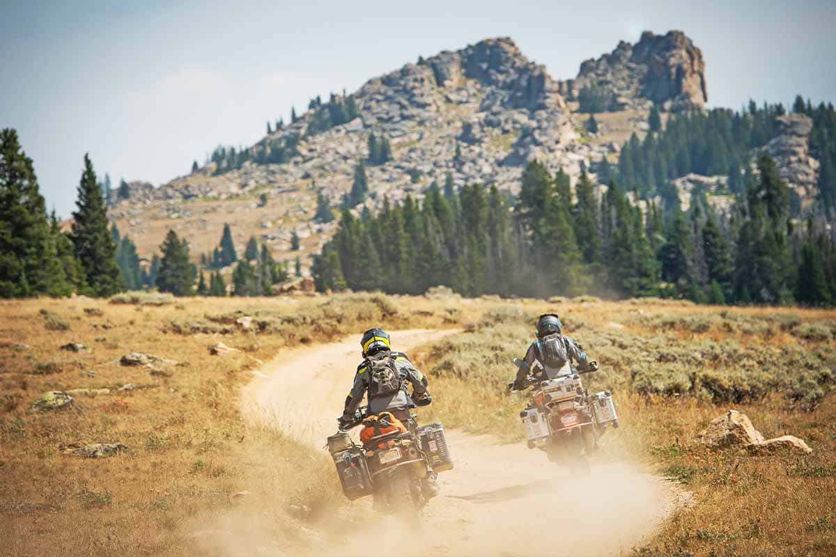 Weites-Land-BDR-Wyoming_WaelderundBerge