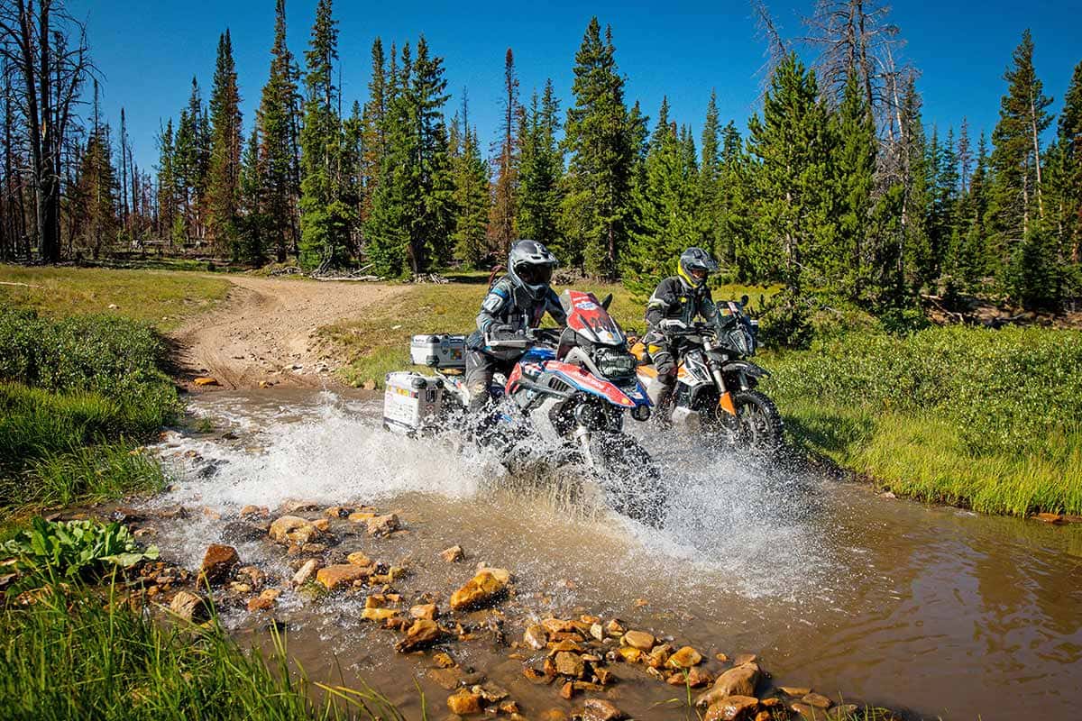 Weites-Land-BDR-Wyoming_Watercrossing