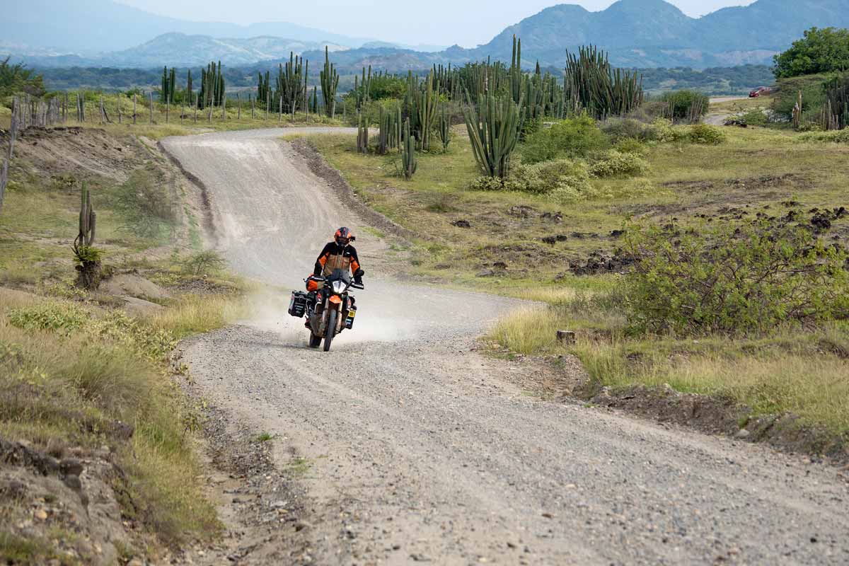 Pichler_Kolumbien_Reise_Motorrad_Palmen_Salento_Touratech