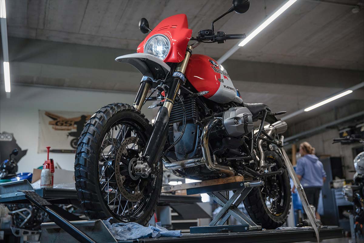 Domino_Umbau_BMW_rnineT_Urban_GS_Schaefer_Touratech_Motorrad2