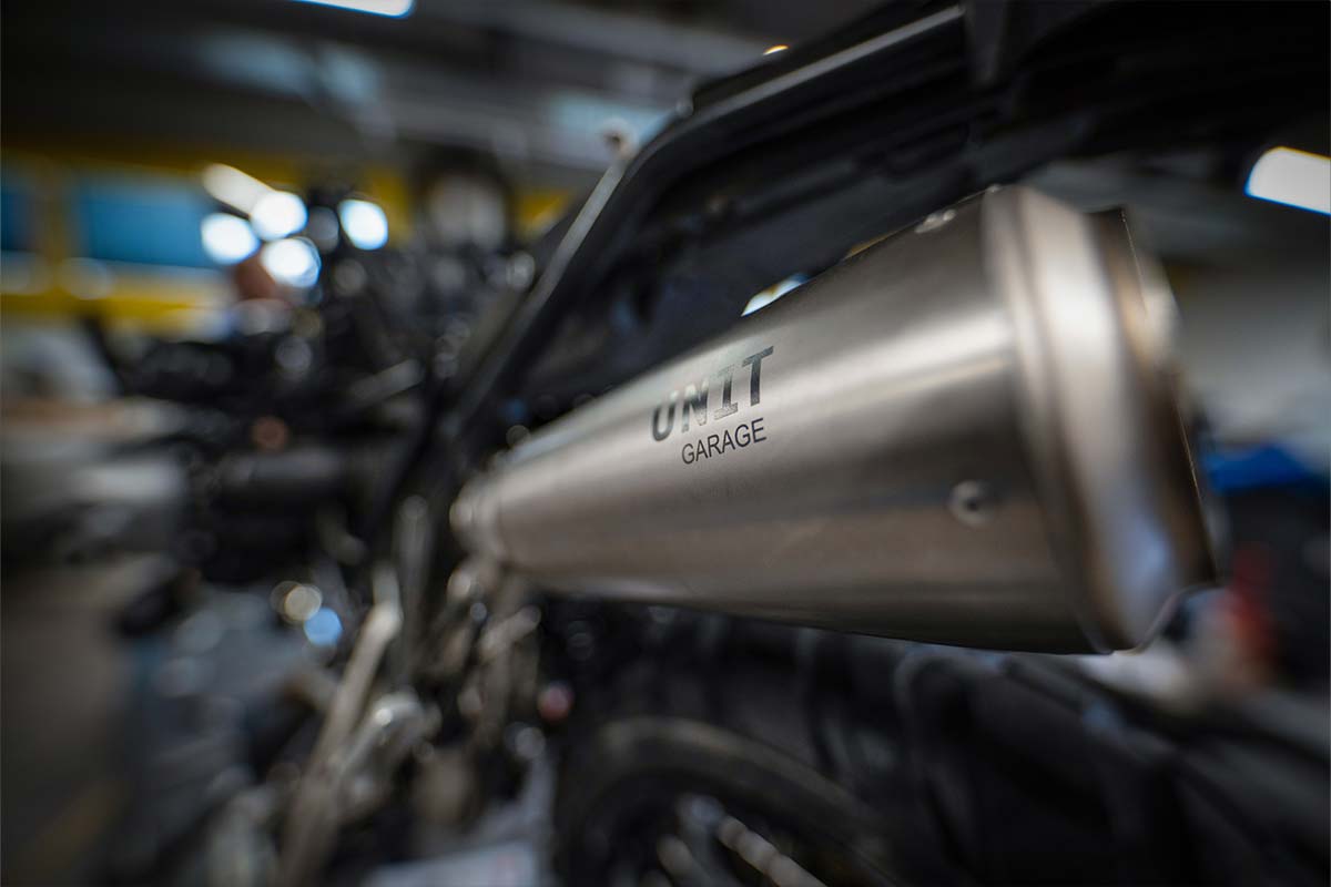 Domino_Umbau_BMW_rnineT_Urban_GS_Schaefer_Touratech_unitgarage