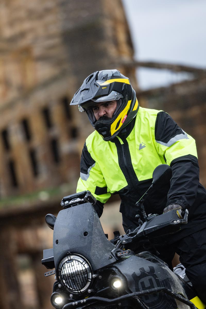 The new Touratech rain suit Storm - top class weather protection