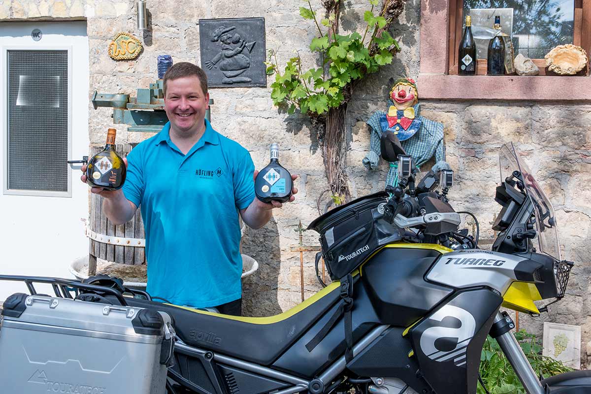 Touratech_Hoyer_Franken_Deutschland_Motorrad_Aprilia_Tuareg_Geschenk
