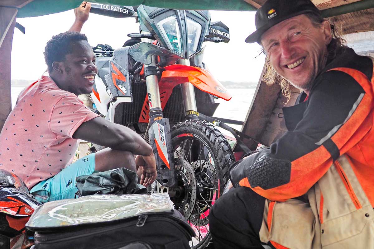Touratech_Motorrad_Pichler_Suedafrika_KTM_Fluss