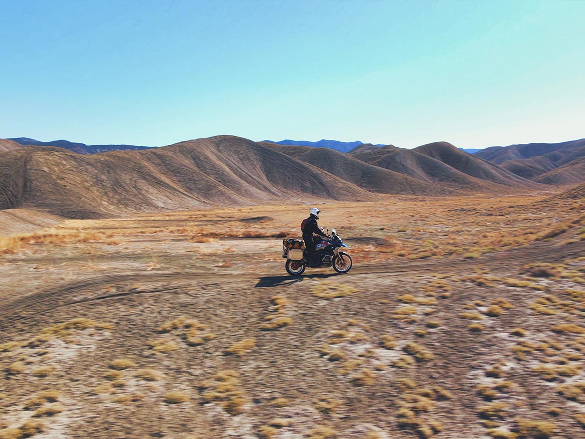 Touratech_Sterling_Noren_USA_Motorrad_Reise_Wueste_BMWGS_Aufwaerts