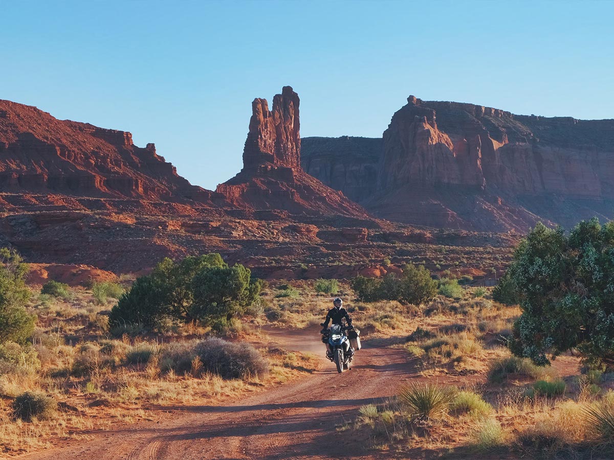Touratech_Sterling_Noren_USA_Motorrad_Reise_Wueste_Berge