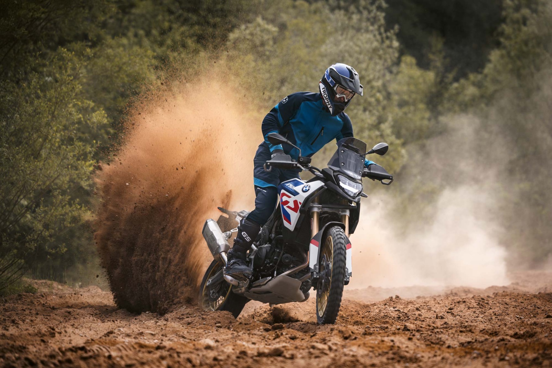 BMW F 900 GS mit mehr PS und für On- und Offroadeinsatz (© BMW Motorrad)