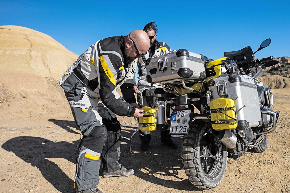 Touratech_Motorrad_BMW_R1300GS_Zega_Evo_Koffersystem_2