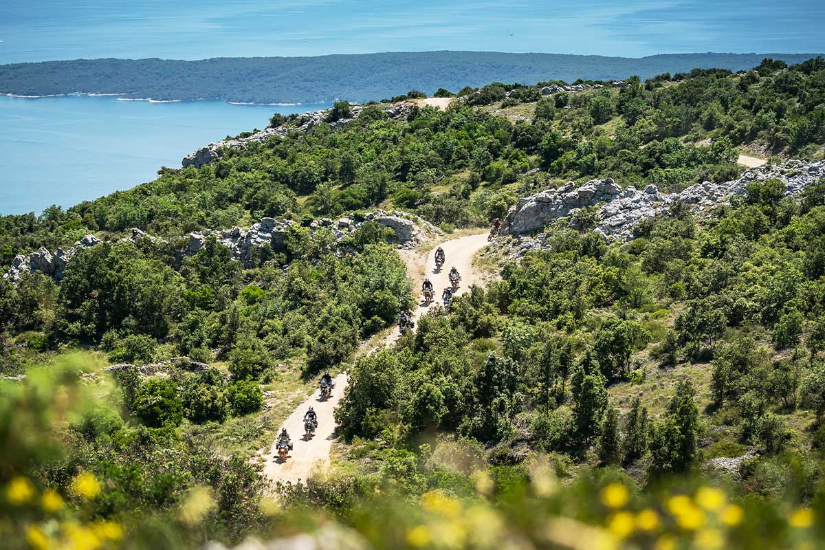 Touratech_Motorrad_Reise_ACT_Croatia_Wald