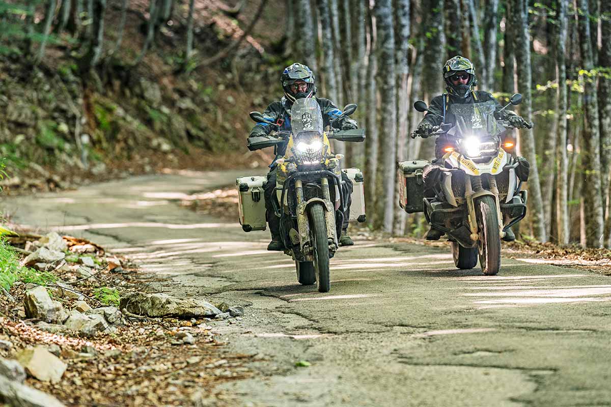 Touratech_Motorrad_Reise_ACT_Croatia_Wald2