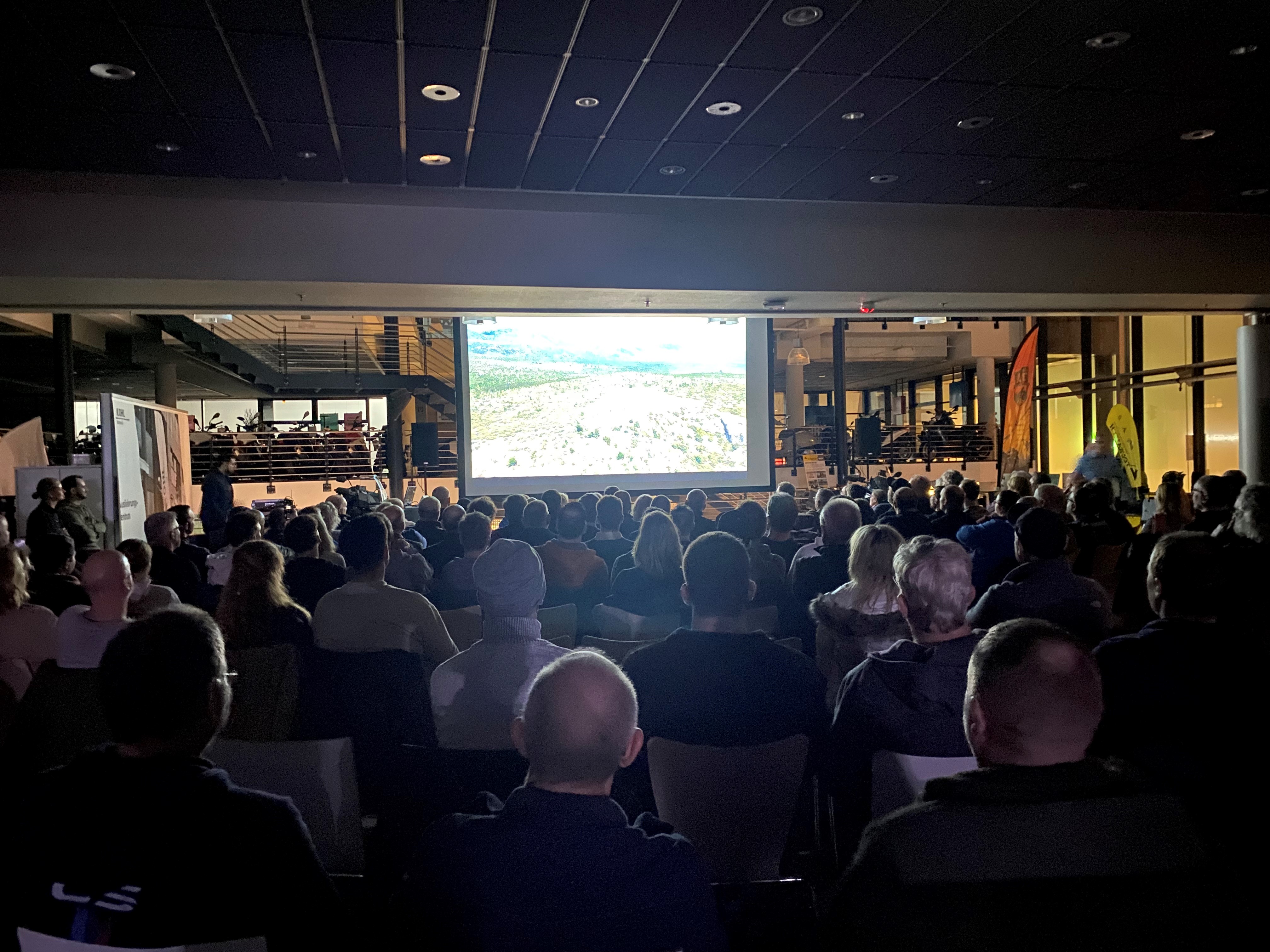 Reisevortrag Erik Peters bei Touratech West in Aachen Reisevortrag Erik Peters bei Touratech West in Aachen