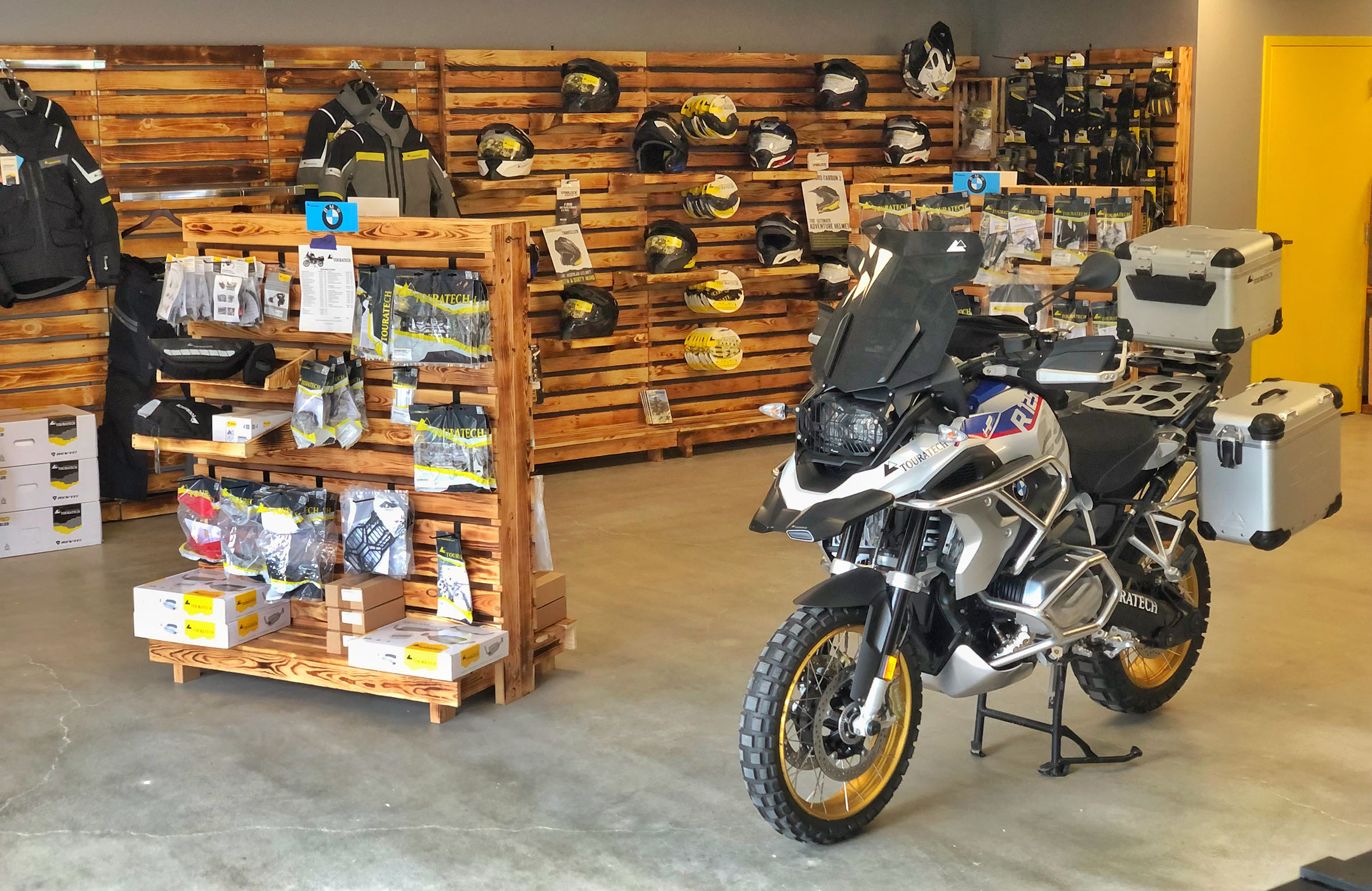 Neu: Touratech Store und Vertriebszentrum in Brookfield, CT