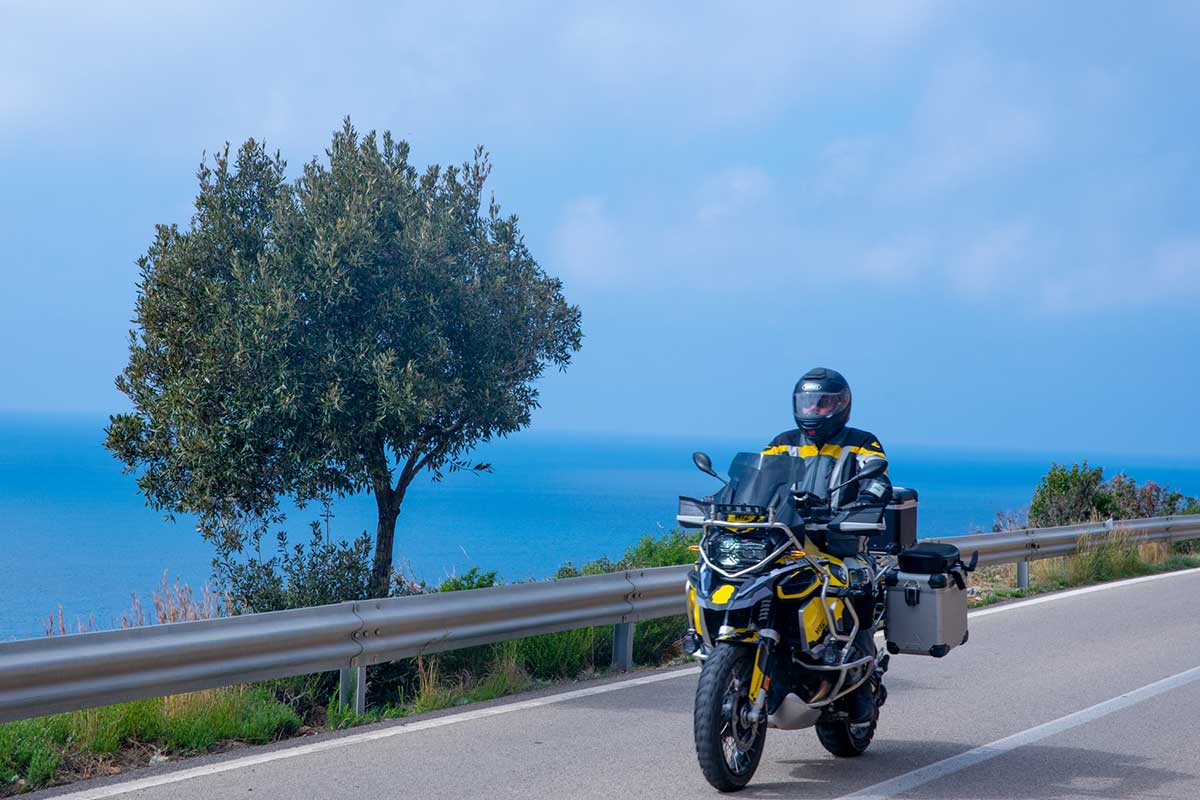 Reise | Eroberung der Kurven: Eine epische Motorradtour auf Elba