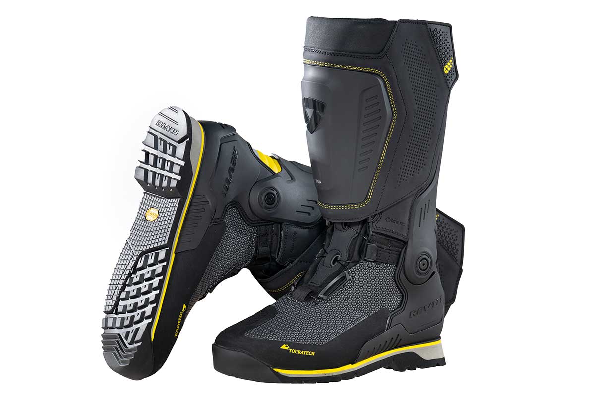 FAHRERAUSSTATTUNG | DESTINO ULTIMATE GTX VS. DESTINO TRAVEL – CLASSIC MEETS HIGHTECH
